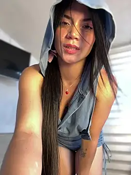 PamelaJonsom_ webcam