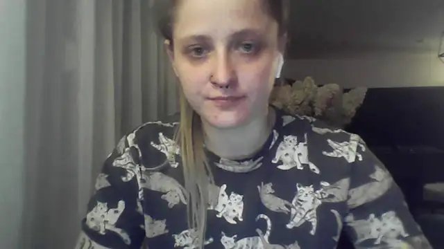 LeaWetGirl webcam