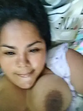 MiaBloom0 webcam