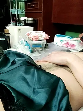 QueenSoreal live sex cam