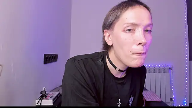 Модель: Lyricca