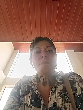 emma_tour live cam