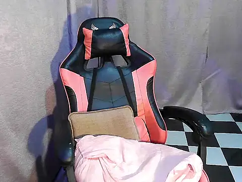 BrendaMore webcam