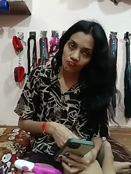 asianexotic_submissive stripchat