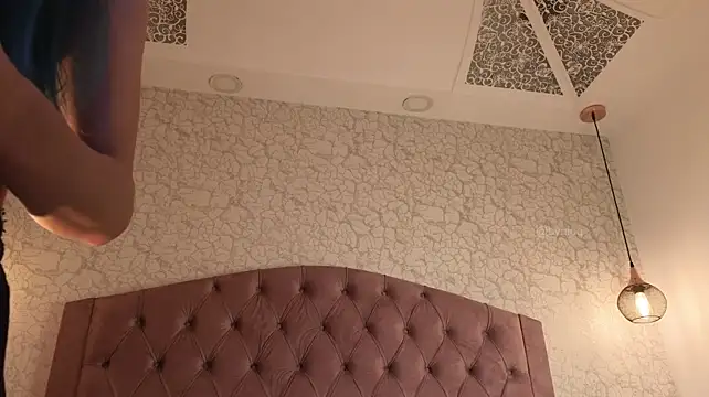 モデル: Nioki_