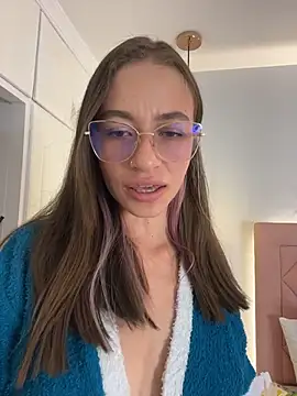 Chloe_Key live cam on StripChat