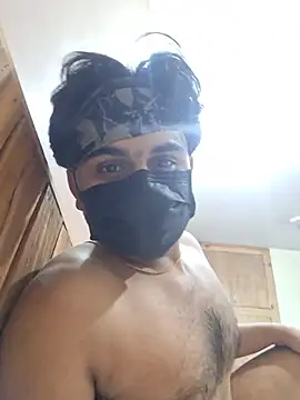 KingGrizz live cam on StripChat