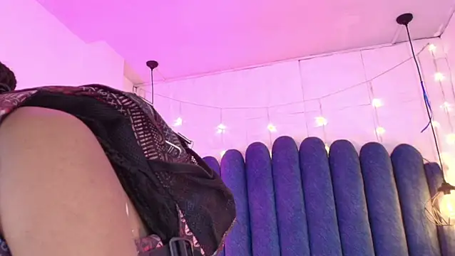 Queen_perla_ webcam