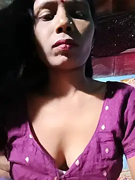 Kajal-Mehra webcam