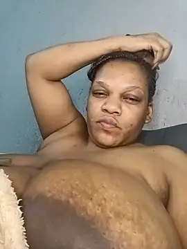 HappygalTheQueen webcam