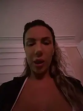 SelineVelvet webcam