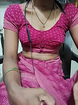 sujjisexyy webcam