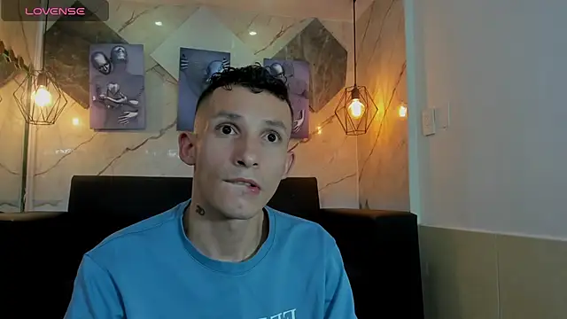 Isaak_Bless webcam