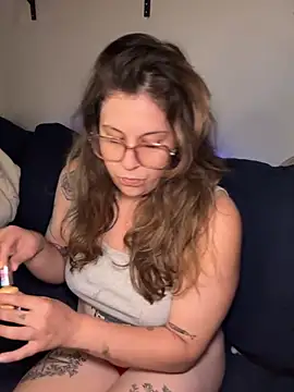 Rosiepussy69 webcam