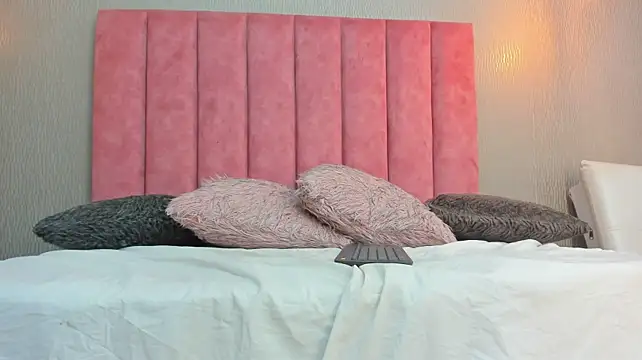 Lucas_jones webcam