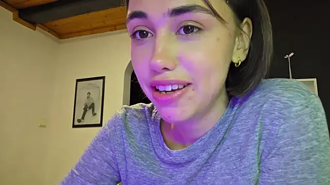 Mikka_Sargoni webcam
