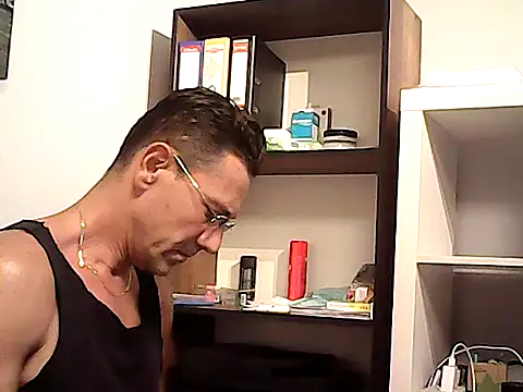 mastercharisma35 webcam
