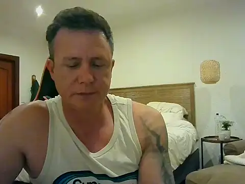 TroyDieselXXX webcam