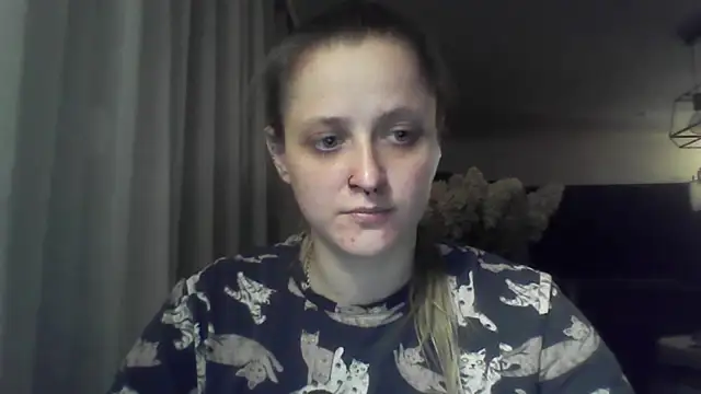 LeaWetGirl webcam