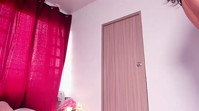 MaddieStarkx webcam
