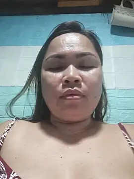 Sweetlorie_83 webcam