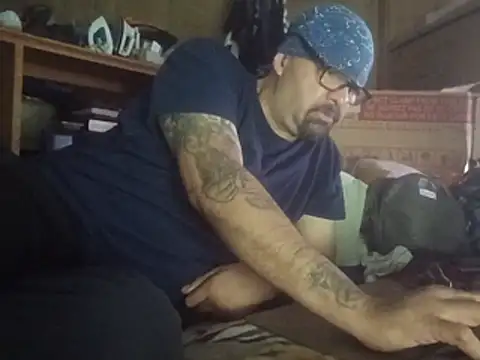 DickNasty6908 webcam