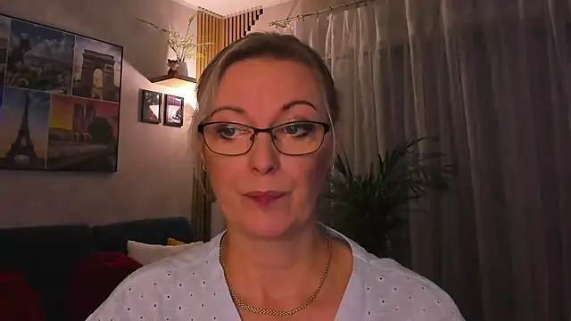 vanessa_chat