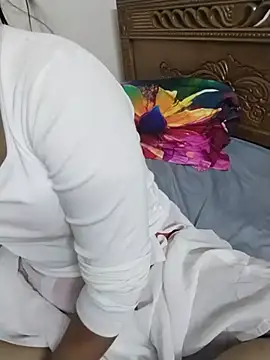 Lovely_Sensiya-97 webcam