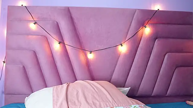 softlatinaa webcam