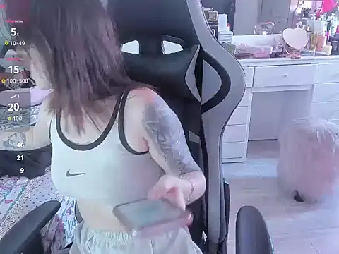 Arabella_Saint