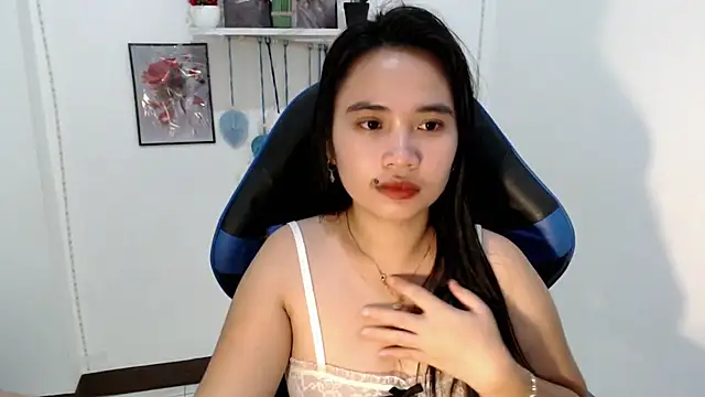 Slutty_Lauraxx webcam