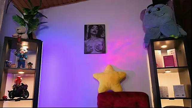 Alaia_Asuka webcam