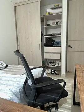 _tony8 webcam