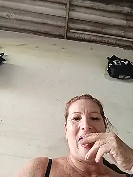 Sexy-Woman-Mature webcam