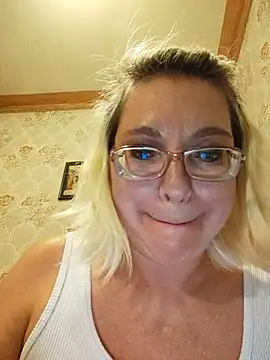 Vika1111 webcam