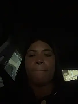ZahraAmira_ webcam