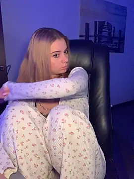 VelvetChloe webcam