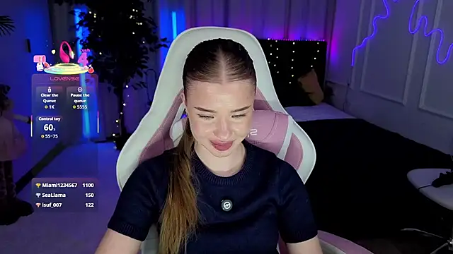 Milla_Rae webcam