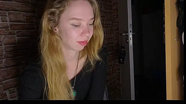 ElizaStorm webcam