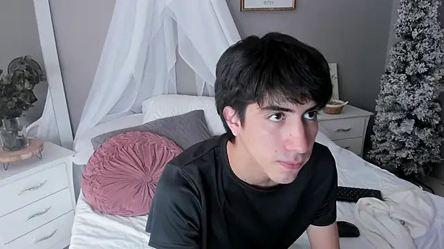 Tanjiro_Azui webcam