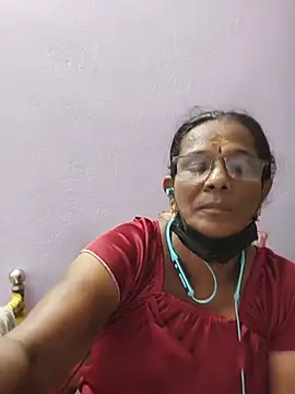 Tamil_Sumathii webcam