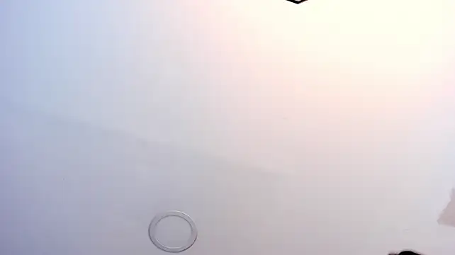 VioletWhite- webcam