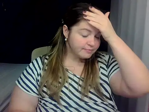 cute__cherry webcam