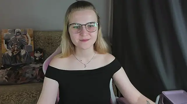 MissBrightShine webcam