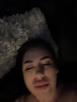 Andrestarr live cam on StripChat