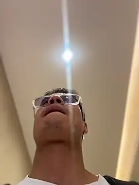 tavohot_ (M young) - Cum showw