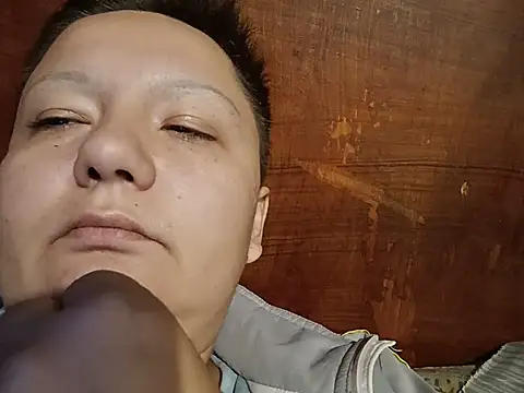 Tina_Mirabella webcam