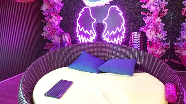 Dolce_violet webcam