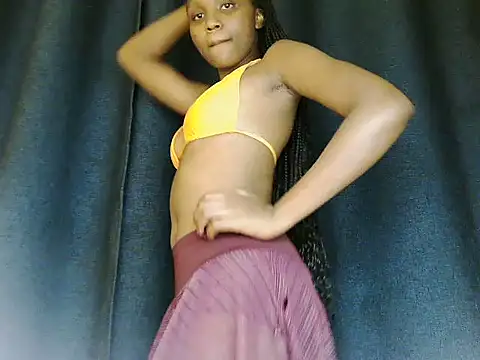 Zari_wet webcam