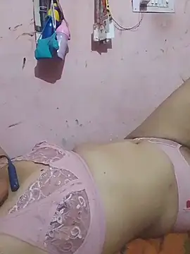 Varsha_96 webcam